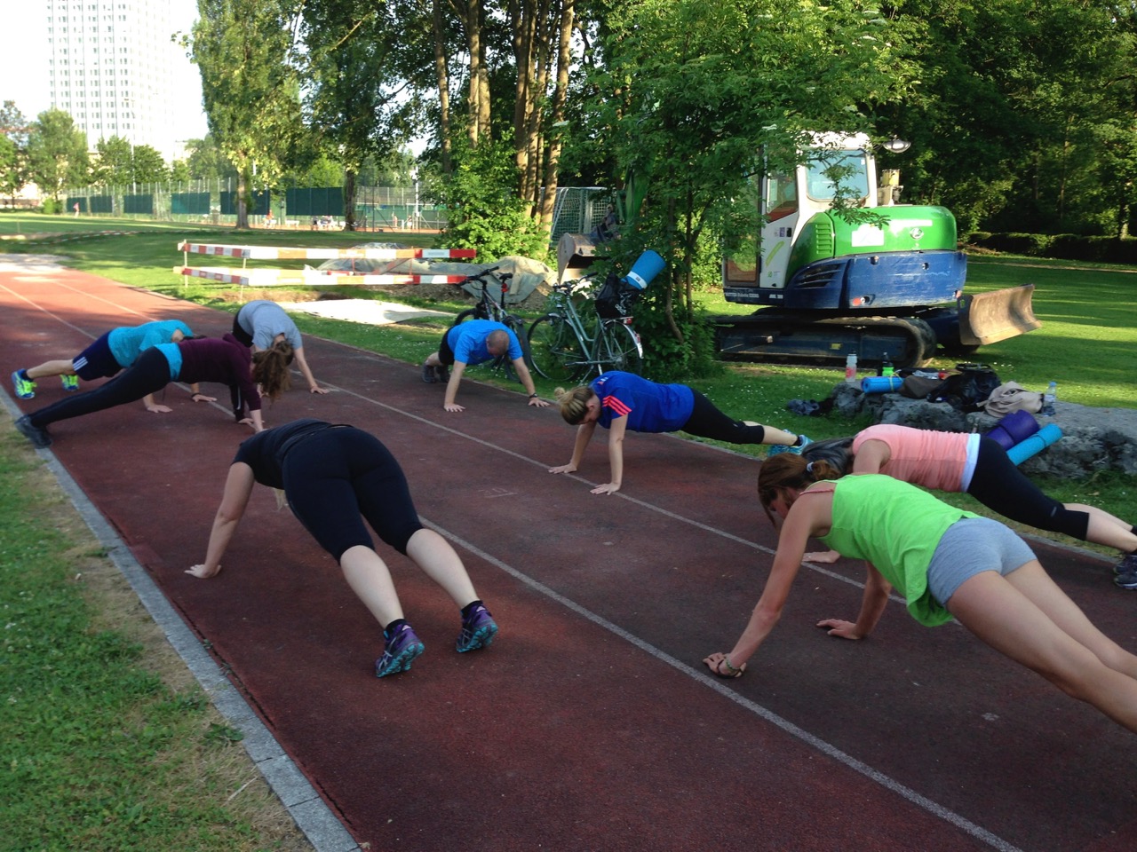 jerry kadavil Personal Trainer Training Winterthur Zürich Golf Pilates Yoga Crossfit Massage boot camp tantra hiit